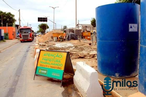 Av beira rio interditada obras
