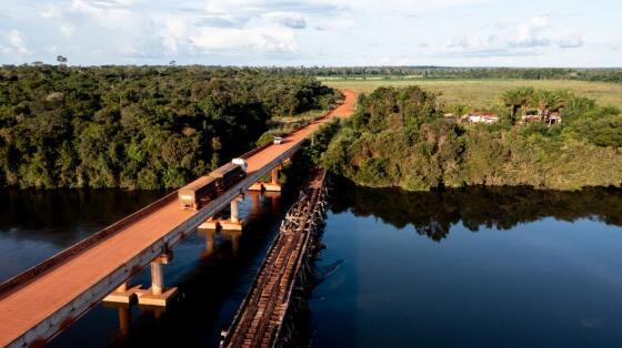 Ponte sobre o Rio Sangue- Juara